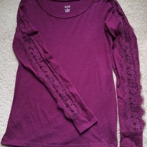 a.n.a. Long Sleeved Magenta Top w/Lace - Women's  Size Xsmall